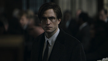 Robert Pattinson in The Batman 2021 Movies, batman robert pattinson HD wallpaper