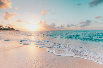 3K Ocean Beach, aesthetic beaches HD wallpaper