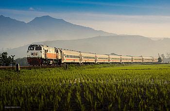Ramdhani Rahmat, kereta api indonesia HD wallpaper
