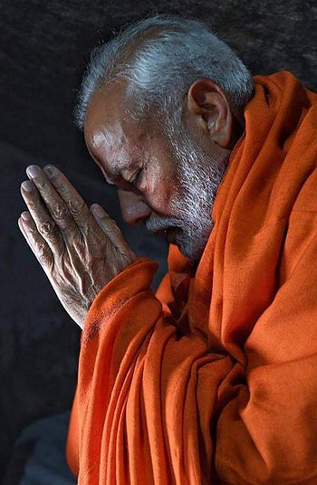 Pm Narendra Modi In A Holy Cave Near Kedarnath Temple HD phone wallpaper