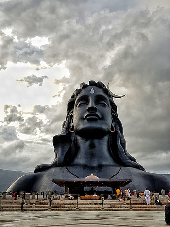 The 112ft Adiyogi bust at the Isha Yoga Foundation on the, adiyogi HD phone wallpaper