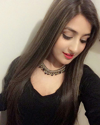 100 Beautiful Indian Girl Pic Now HD phone wallpaper