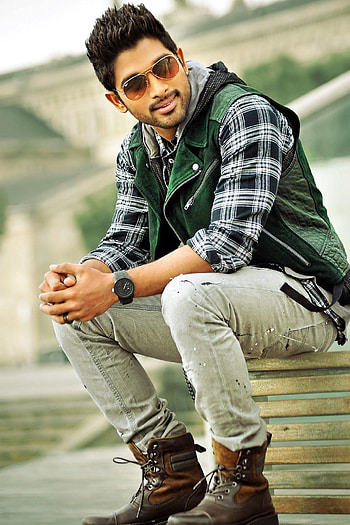 Allu Arjun HD phone wallpaper