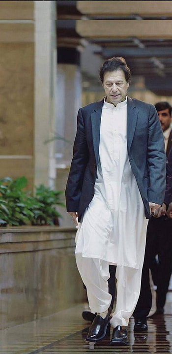 Legend Imran Khan by PakistanPk, pm imran khan HD phone wallpaper