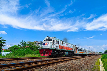 تويتر \ Kereta Api Indonesia على تويتر HD wallpaper