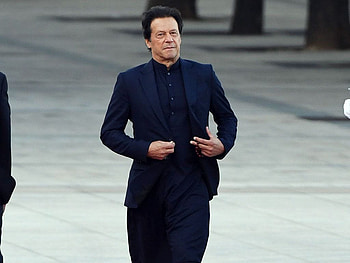 Imran Khan declared 'Man of the Year' by Jordanian research institute, pm imran khan HD wallpaper