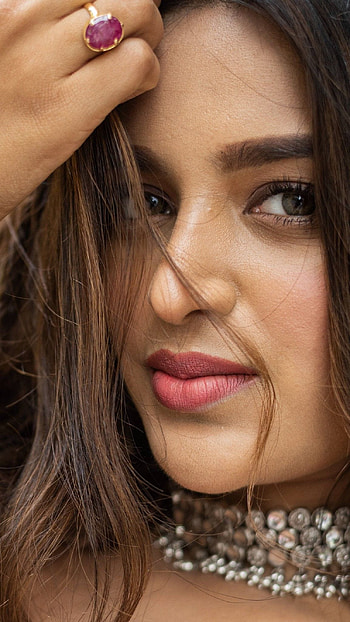 Parthu on Nidhhi Agerwal, nidhi agrawal android HD phone wallpaper