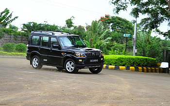 Mahindra Scorpio Black, mahindra scorpio s11 modified HD wallpaper