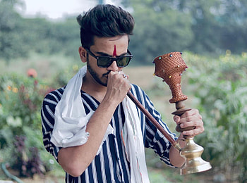 Elvish Yadav Wiki, Bio, Birtay, Age, Height, Girlfriend, Family, Career, Instagram, Net Worth HD wallpaper