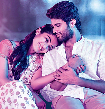 Geetha Govindam' sets ANOTHER RECORD, geetha govindam HD phone wallpaper