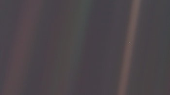 Pale Blue Dot. HD wallpaper