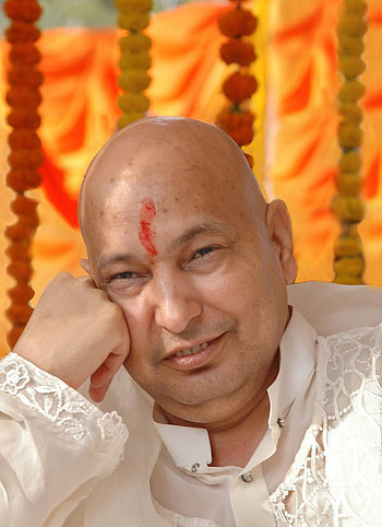 Guruji by Saevm HD phone wallpaper