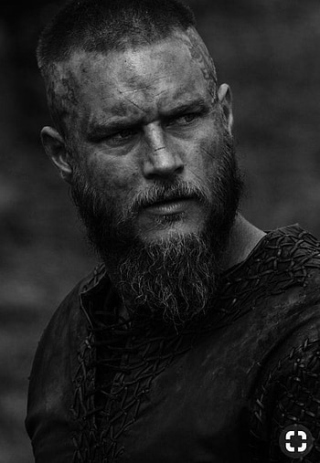 ragnar lothbrok HD phone wallpaper