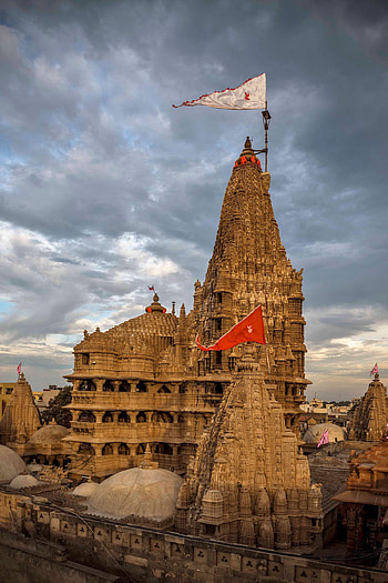 Dwarkadhish temple, Dwarka, India: hinduism, jay dwarkadhish HD phone wallpaper