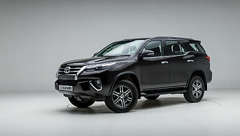 4 Toyota Fortuner, black fortuner HD wallpaper