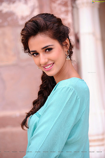 disha patani mobile HD phone wallpaper