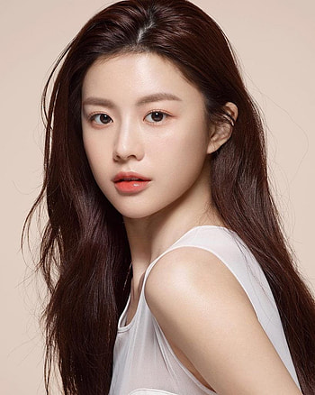 Go Yoon Jung HD phone wallpaper